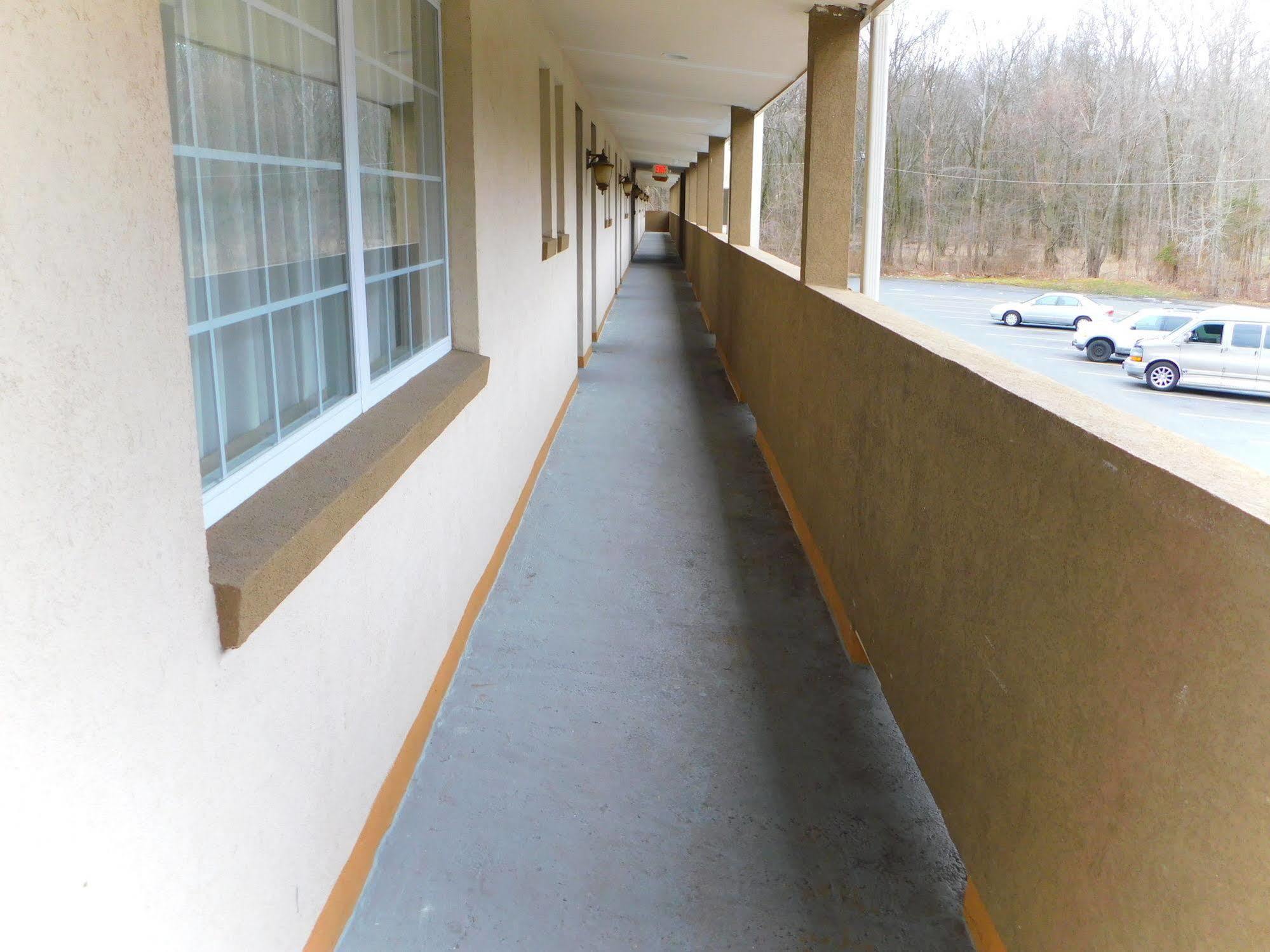 Hotel Vicenza Monmouth Junction Exterior foto