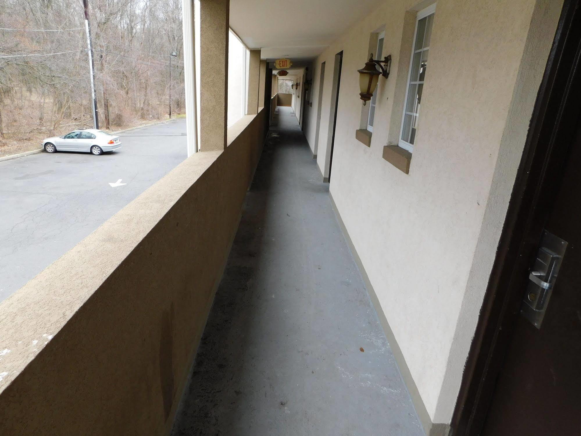 Hotel Vicenza Monmouth Junction Exterior foto